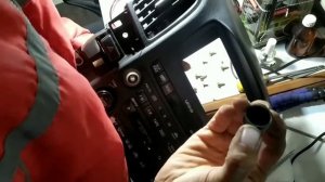 Lexus RX 300  Не работает Звук. Не регулируется громкость. 1 - часть