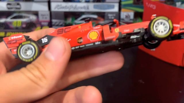 2019 Charle Leclerc #16 Ferrari SF90 Formula 1 Diecast 1/43 смотреть онлайн