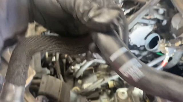 Volvo S60/ XC 60 XC/90 Heater Hose Replacement смотреть онлайн