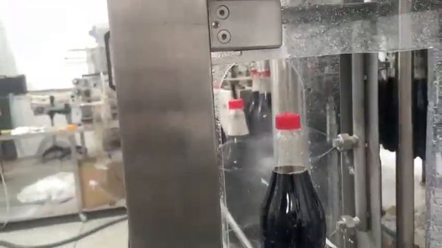 Линия розлива Кока кола 1,0 л. ЮВЕСТ 2,5 БНМ. смотреть онлайн