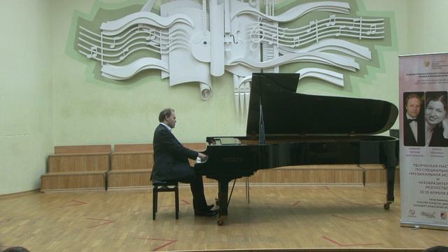 Алексей ЧЕРНОВ (фортепиано) TV DanilovFilm смотреть онлайн