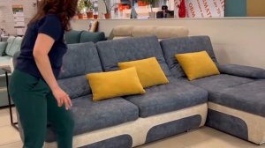 Диван Модуль с уникальным механизмом «Пума». Раскладывает модель наш менеджер Лилия.