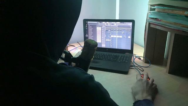 Май первый бит XTX)))😎🎙🎧🎹 смотреть онлайн