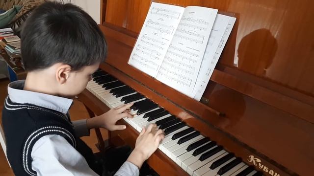55 (57) этюд Л. Шитте Даня Лобов 1 класс Игра на фортепиано пианино смотреть онлайн