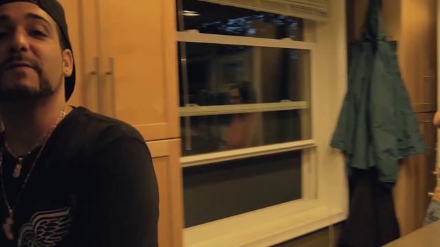 DougHHHboYYY --- If I Fall (OFFICIAL MUSIC VIDEO) FEAT. MOLLY GIBSON смотреть онлайн