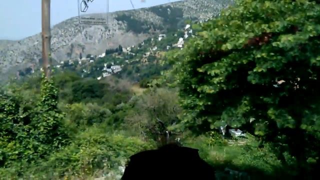 ОКАЗЫВАЕТСЯ ДЕРЕВНЯ НАХОДИТСЯ НА ВЫСОТЕ  1684 МЕТРА НАД УРОВНЕМ МОРЯ .