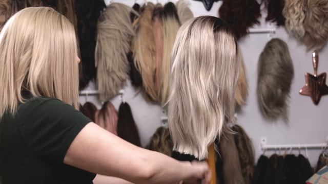 How To Cut A Wig | Synthetic Wig Hacks | How To Make A Wig Look Natural | Wig Tutorial смотреть онлайн