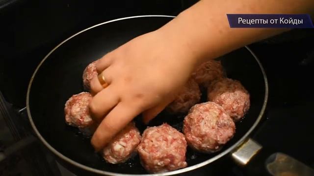 Нежные и Вкусные ТЕФТЕЛИ В СМЕТАННОМ СОУСЕ. Готовлю только так и всегда мало! смотреть онлайн