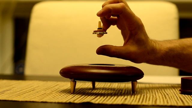 Levitating Top - Spin-stabilized Magnetic Levitation (Fascinations Levitron Cherry Wood)