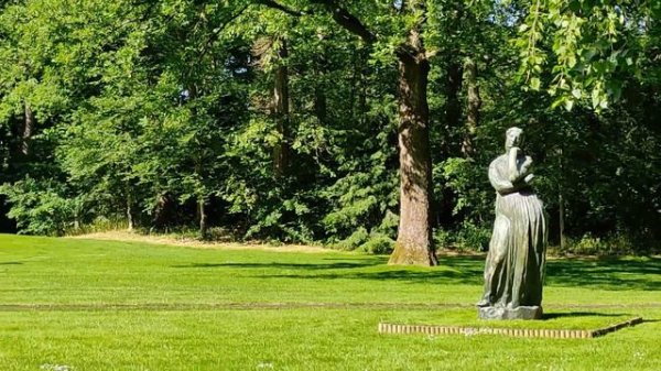 LUCIAN BLAGA - CANT SUB STELE - folk Adriana Luminița