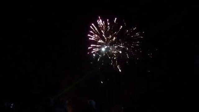5/11/18 Firework display • M T G смотреть онлайн