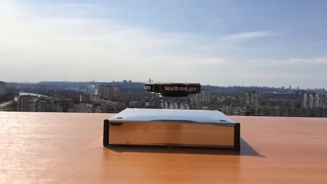 Левитрон Прыгает - Замедленная Съемка - Купить Левитрон - levitron.pro смотреть онлайн