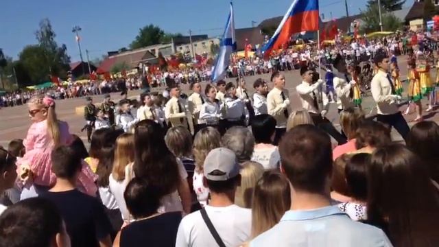 Мой внук на параде Победы в городе Грязи смотреть онлайн
