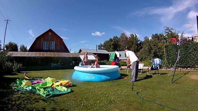 дачный бассейн смотреть онлайн