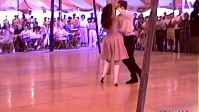 DANCE EXHIBITION BY THE FABULOUS 4 FROM STATE OF MARYLAND смотреть онлайн