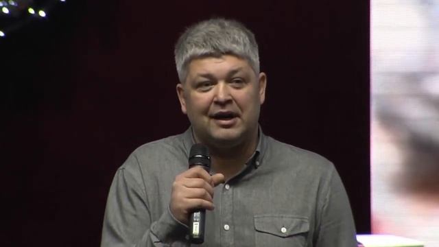 «Все, что происходит в жизни любящих Господа, все ко благу» проповедь пастора Дмитрия Назаренко. смотреть онлайн