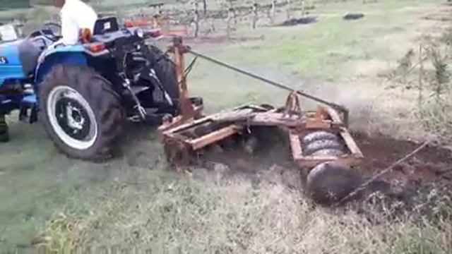 Трактор LS в садах смотреть онлайн