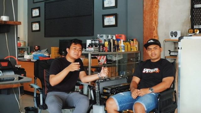 NGOBROL OFFROAD BARENG JUARA NASIONAL! FT WAHYU LAMBAN смотреть онлайн
