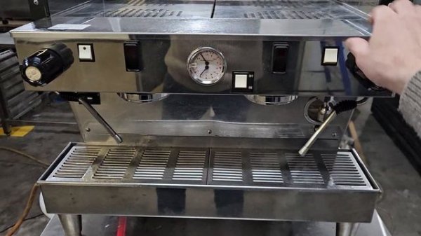 Кофемашина рожковая La Marzocco Linea Classic 2EE 2 группы