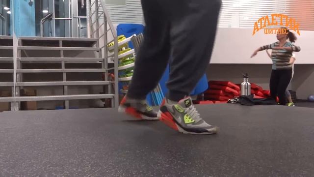 Атлетик Фитнес - Групови тренировки: Зумба смотреть онлайн