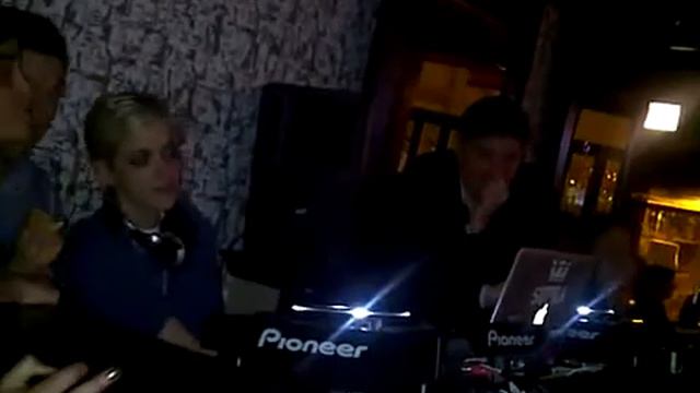 Samantha Ronson Chicago смотреть онлайн
