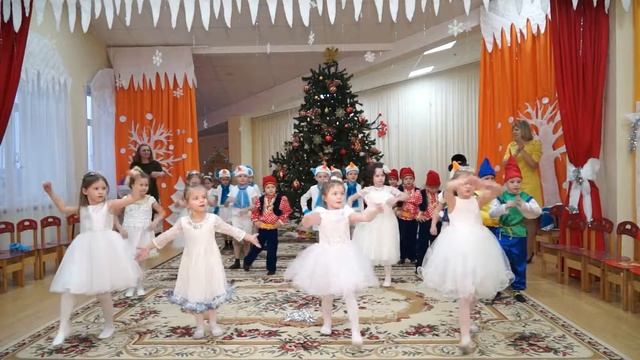 Новогодний Утренник 2017 г ДОП Семицветик ГБОУ Школа 2083 смотреть онлайн