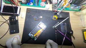 Honor 10i HRY-LX1T не заряжается, замена крышки и стекла cam