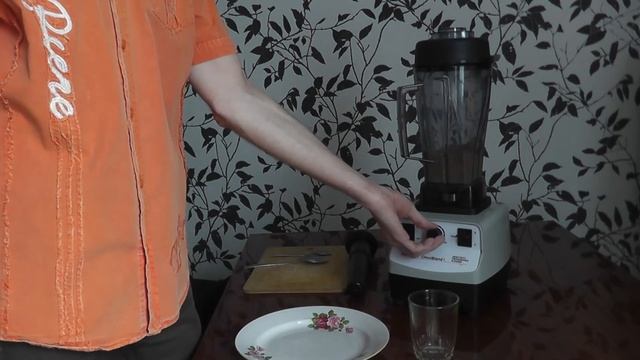 Лен в муку в блендере King Mix Omniblend KM-767 commercial blender смотреть онлайн