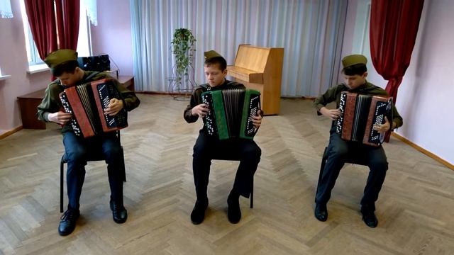 Ансамбль баянистов "Гармония", "Смуглянка" смотреть онлайн