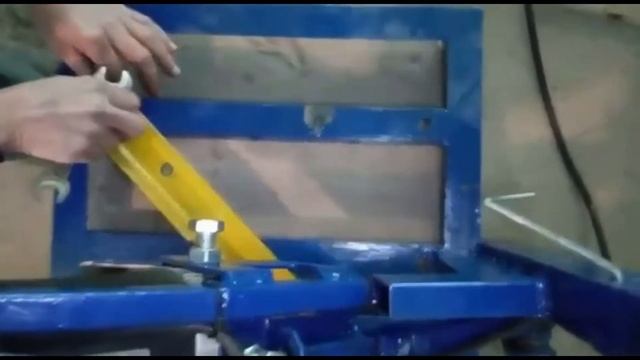 Отрезной станок по металлу УШМ ( из болгарки) смотреть онлайн