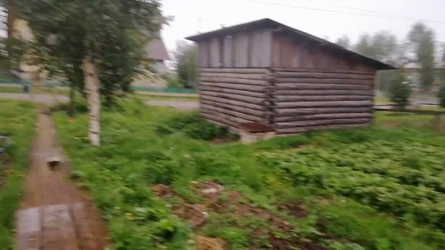 Теплица в крышках или как пережить штормовой ветер смотреть онлайн