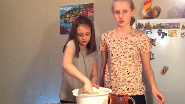 Самая гигантская чипсина! 1000 ЧИПСОВ ЗА 10 МИНУТ смотреть онлайн