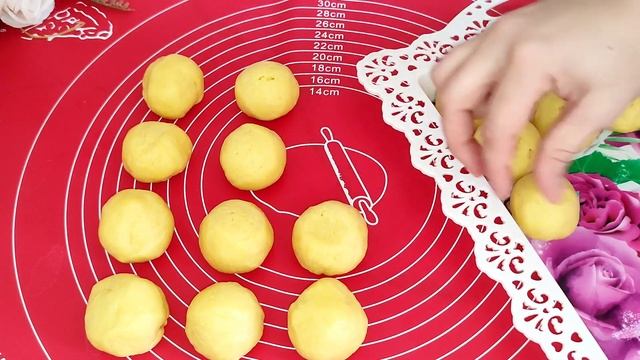 ВСЕГДА на УРА и готовить ПРОСТО и БЫСТРО! ВКУСНЕЙШЕЕ РАССЫПЧАТОЕ ПЕЧЕНЬЕ к ЧАЮ! смотреть онлайн