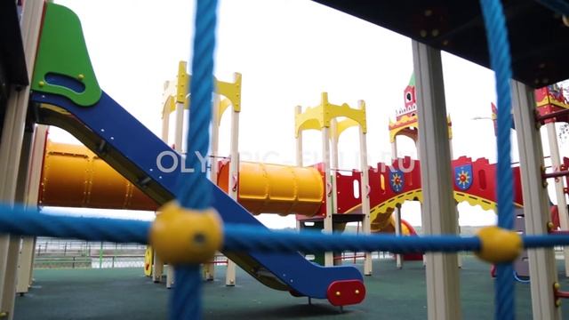 Детская площадка "Олимпик Филд" смотреть онлайн