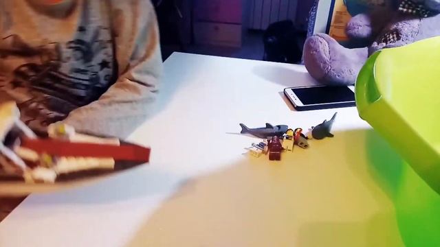 обзор Lego 60147 , испытание лодки на воде, Legomonsters Саша и Тема смотреть онлайн
