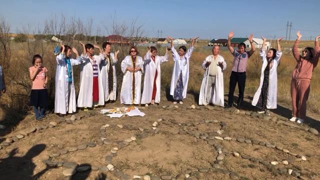 День Цаган Аава.15.09.2021 г смотреть онлайн