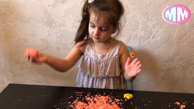 Kinetic Sand Кинетический песок распаковка Цветной песок для детей смотреть онлайн