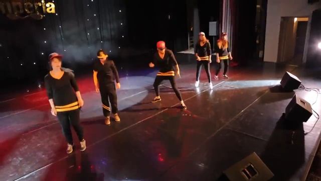 Уличные танцы Hip-Hop смотреть онлайн