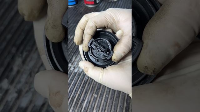 Как подобрать КЛЮЧ к любой личинке в машине #zenicom #shorts смотреть онлайн