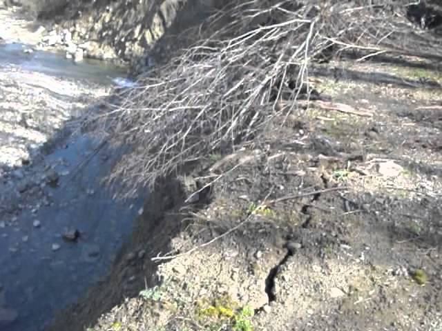 Путь на Почепсуху 05.03.16 - оползень съевший дорогу смотреть онлайн