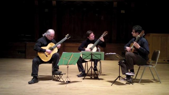 Between Sea and Sky: for guitar trio by David Loeb (plus photos of Japan) смотреть онлайн