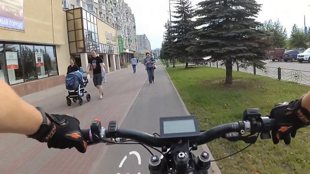 ПЕШЕХОДЫ VS ВЕЛОДОРОЖКИ смотреть онлайн