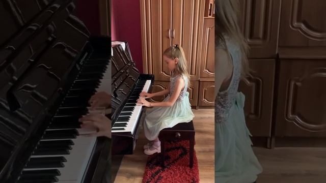 Кедебець Река - конкурсант фестивалю "КАРНАВАЛ" смотреть онлайн