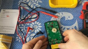 Мультиметр цифровой MASTER IEK home MAS830L Что находится внутри Подсветка табло Сравнение измерени