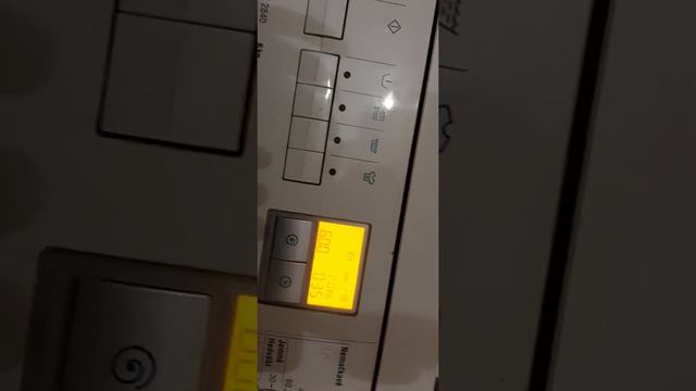 Стіралка BOSCH смотреть онлайн