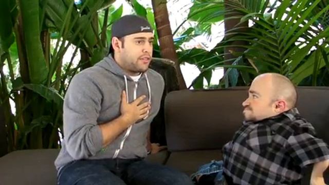 Sean Stephenson (Internationally known Speaker) & Scooter Braun (Talent Manager) смотреть онлайн