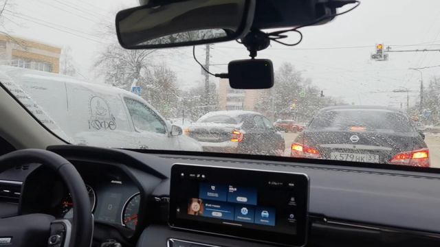 Haval Jolion, демонстрация обмерзания дворников. Как снять и заменить дворники на Хавал Джолион. смотреть онлайн