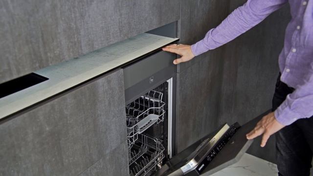 Электронная кухня на заказ 2020 Servo-Drive Blum смотреть онлайн