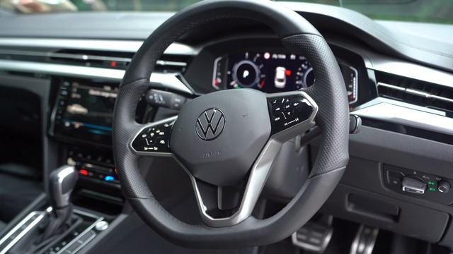 Volkswagen Arteon hybrid review | Arteon gets plug-in power! смотреть онлайн