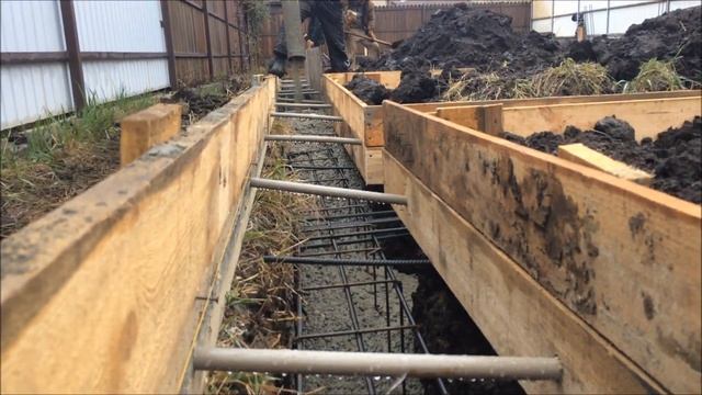 Строительство монолитного частного дома из несъемной опалубки Техноблок часть 2 смотреть онлайн